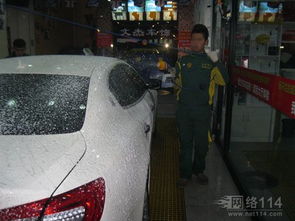 用細(xì)節(jié)畫(huà)龍點(diǎn)睛 汽車裝飾的魅力與實(shí)踐指南