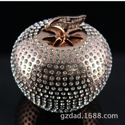 車載空間的精致藝術(shù) 批發(fā)熱薦——金屬鑲鉆蘋(píng)果香水座，定義高檔車飾新風(fēng)尚